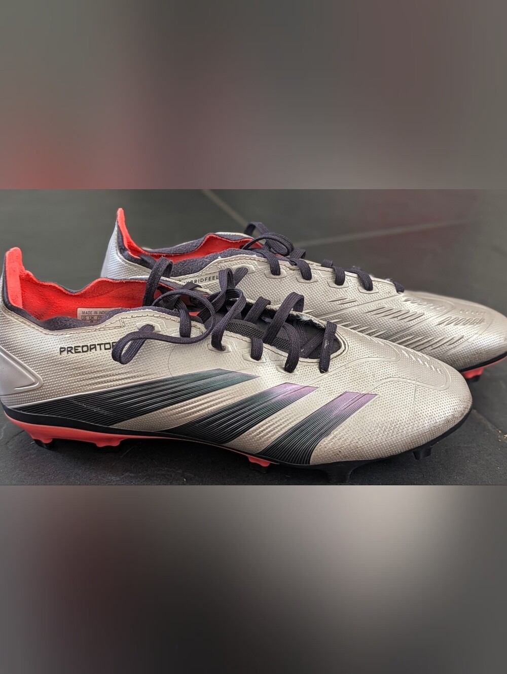 Men's Adidas PREDATOR Soccer Cleats 9.5